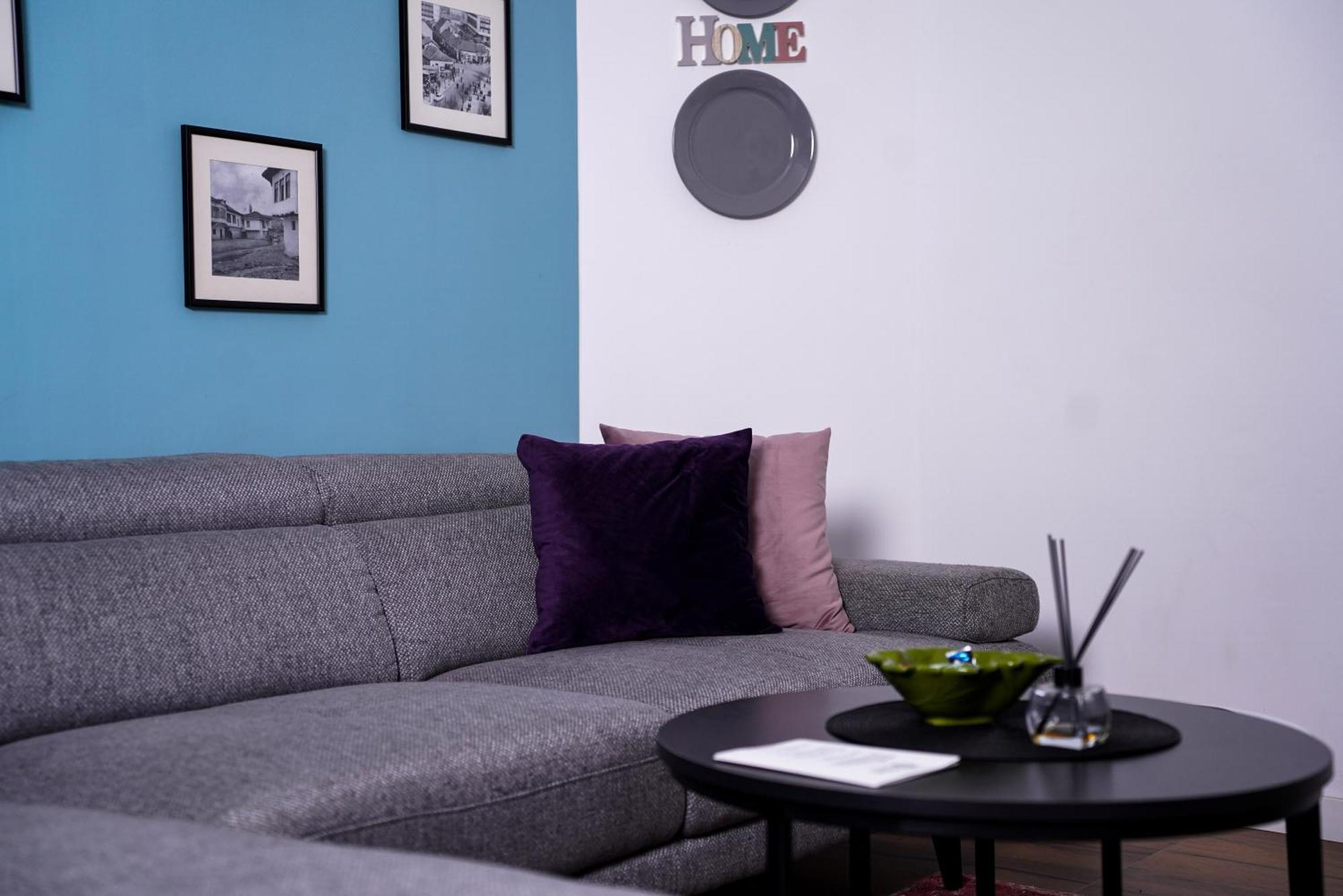 Ten Guest House Приштина Экстерьер фото